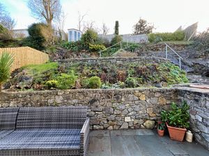 Photo 1- click for photo gallery